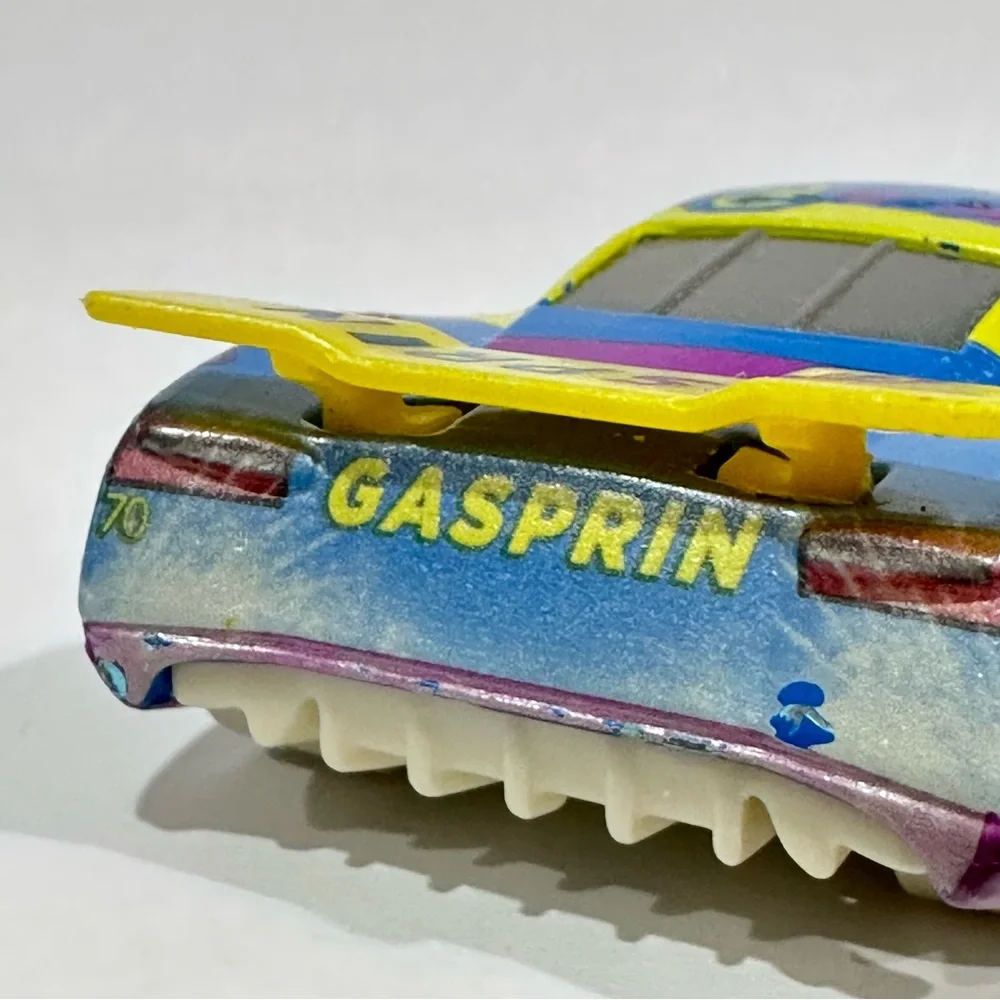 Disney Cars 3 Richie Gunzit Fireball Beach Next Gen Racer #70 Gasprin